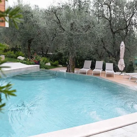 Apartamento In Malcesine/gardasee 22034