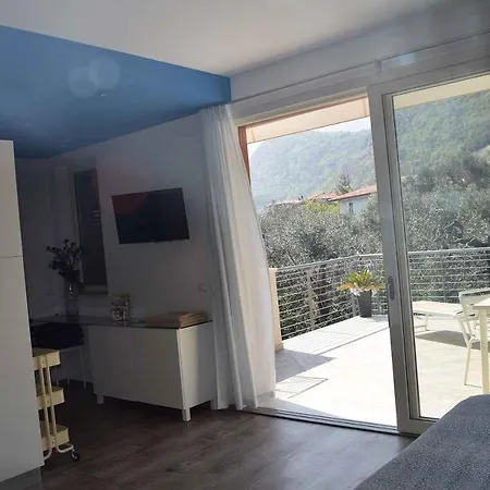 In Malcesine/gardasee 22034 Apartment